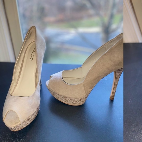 Aldo Bling cream platform heels.  Size 11 - Picture 10 of 12